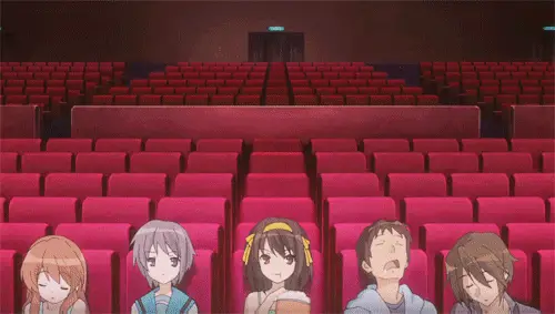 Menikmati anime romance comedy bersama teman Teman-teman menonton anime bersama