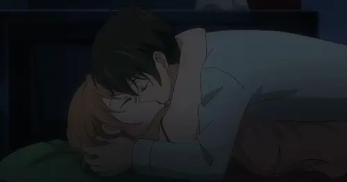 Adegan romantis dari anime yang direkomendasikan Pasangan anime yang sedang bermesraan dalam sebuah adegan romantis