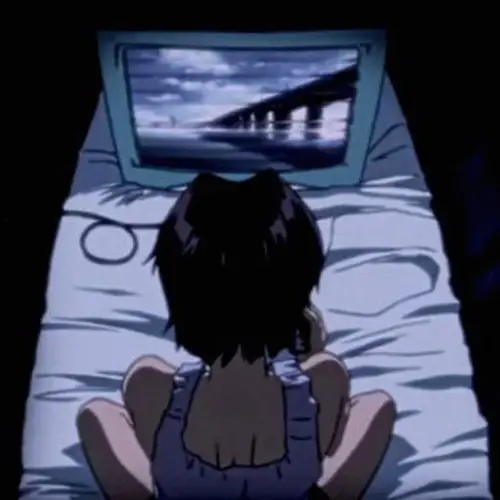 Menikmati Anime di Rumah Gambar seseorang sedang menonton anime di rumah
